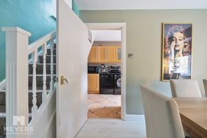 Dining Area- click for photo gallery